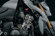 1 2015 Suzuki GSX S 1000 ABS02