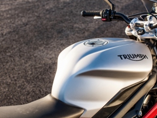 Triumph v roce 2014 pokořil rekord v prodejích