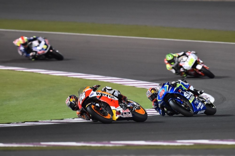 MotoGP-Losail: Mistr světa Jorge Lorenzo potvrdil roli favorita - 5 - motogp race 2016-01-gp-qatar-32616