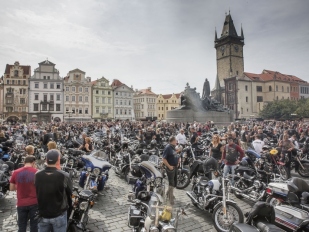 17 400 návštěvníků, 4 300 motocyklů Harley-Davidson a jedna žádost o ruku