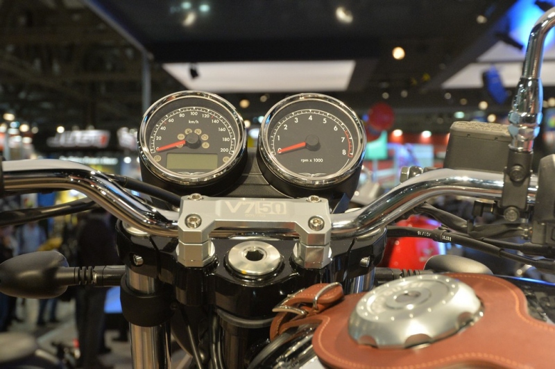Od října 2018 STK na motocykl jednou za čtyři roky - 1 - 1 Moto Guzzi V7 II Stone 2015 test13