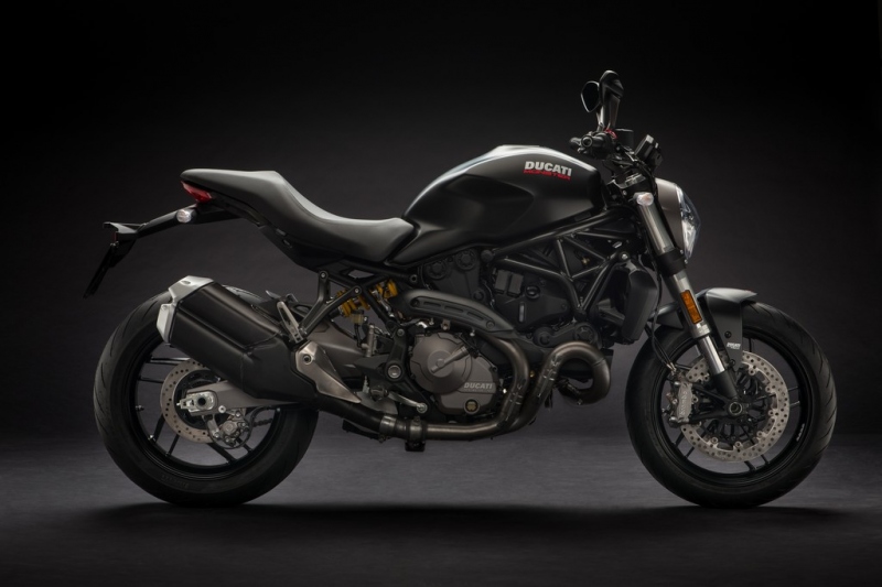 Ducati Monster 821 2018: s novým TFT displejem - 2 - 1 2018 Monster 821 Ducati (25)