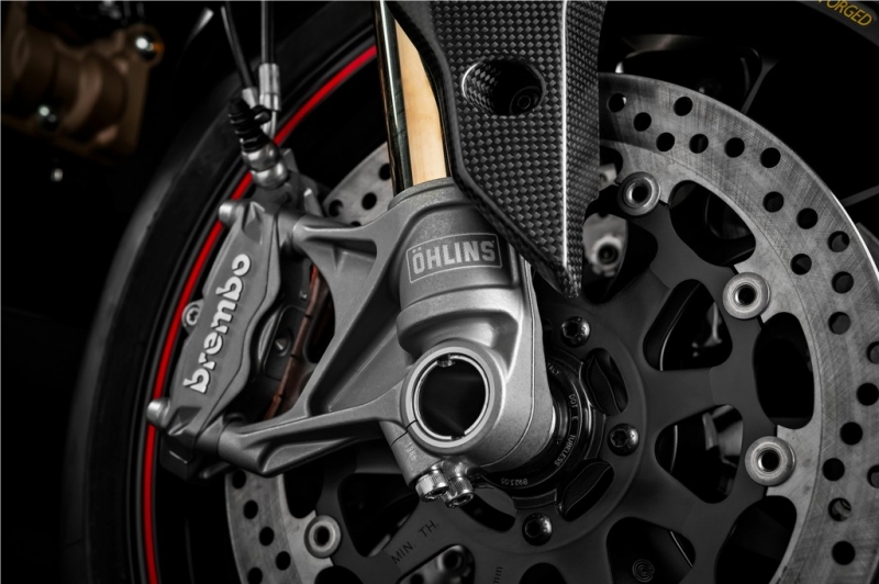 Ducati Hypermotard 950: driftování zaručeno - 27 - 1 2019 Ducati 950 Hypermotard (24)
