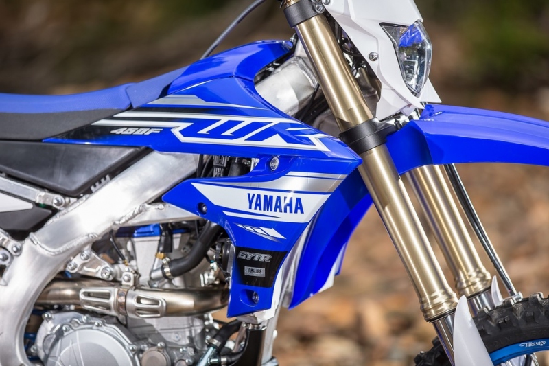Yamaha WR450F 2019: lehčí se silným výkonem - 10 - 1 2019 Yamaha WR450F (13)