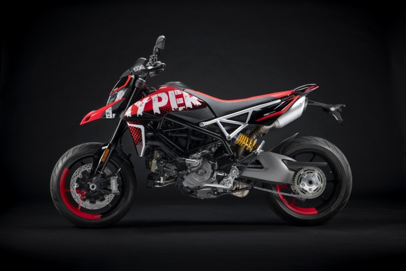 Ducati Hypermotard 950 RVE: Graffiti design - 2 - 1 2020 Ducati Hypermotard 950 RVE (3)
