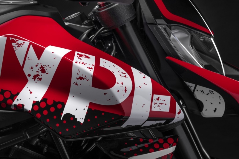 Ducati Hypermotard 950 RVE: Graffiti design - 15 - 1 2020 Ducati Hypermotard 950 RVE (6)