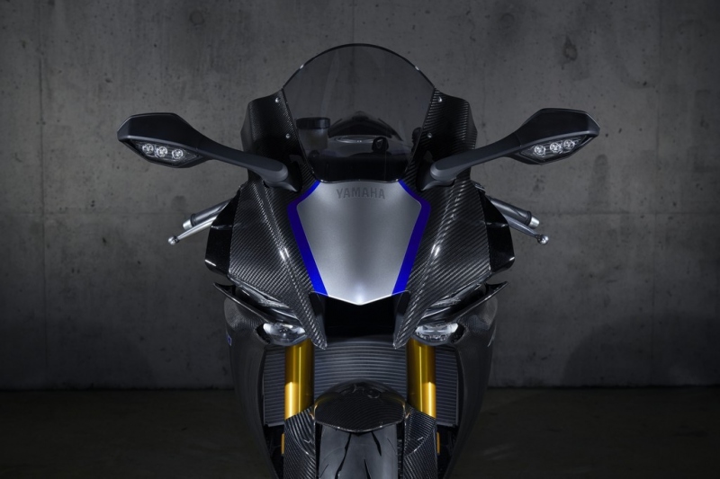Yamaha YZF R1M 2020: exkluzivní závodní stroj - 25 - 1 2020 Yamaha R1M (27)