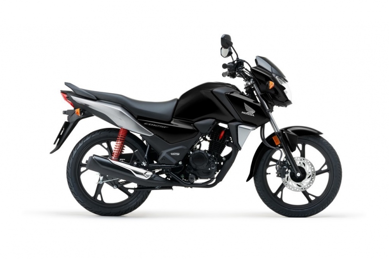 Honda CB125F 2021: motorka pro začátečníky - 14 - 1 2021 Honda CB125F (3)