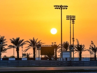 Závod MotoGP v Kataru byl zrušen!