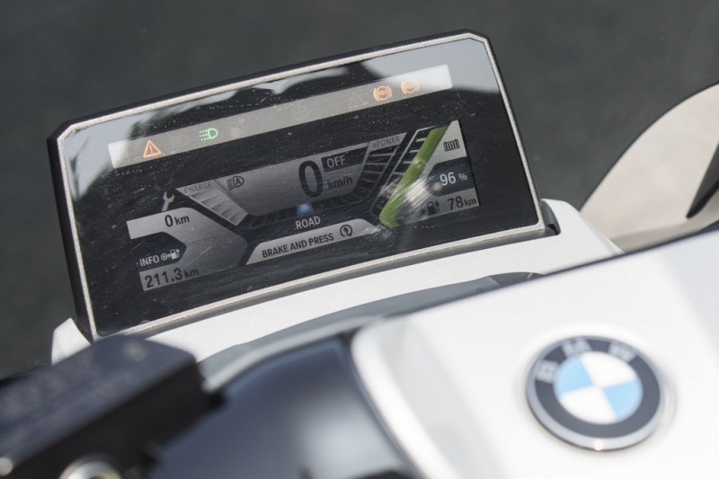 Test BMW C Evolution: německá elektrifikace - 8 - 1 BMW C Evolution test (14)
