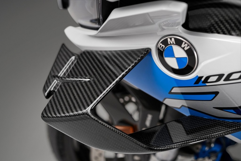 BMW M 1000 RR 2021: ryzí závodní technologie - 6 - 1 BMW M 1000 RR 2021 (20)