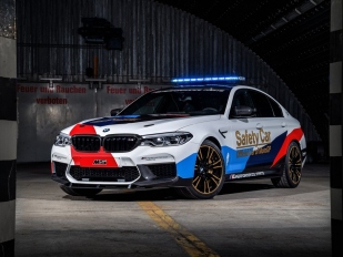 BMW představilo MotoGP Safety Car 2018: špičková M5