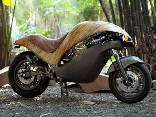 Banatti Green Falcon: bambusový elektromotocykl