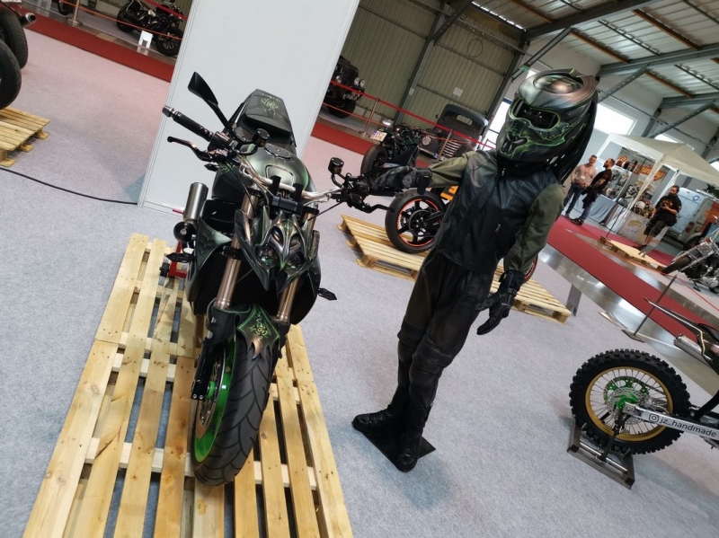 Czech Custom Grand Prix 2020: soutěžní výstava přestaveb na Motosalonu - 5 - 2 Bohemian Custom Bike 2019 fotoreportaz (39)