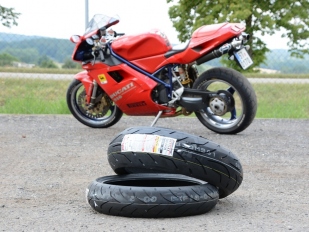 Test Bridgestone Battlax S20: prověřeno Ducati 916