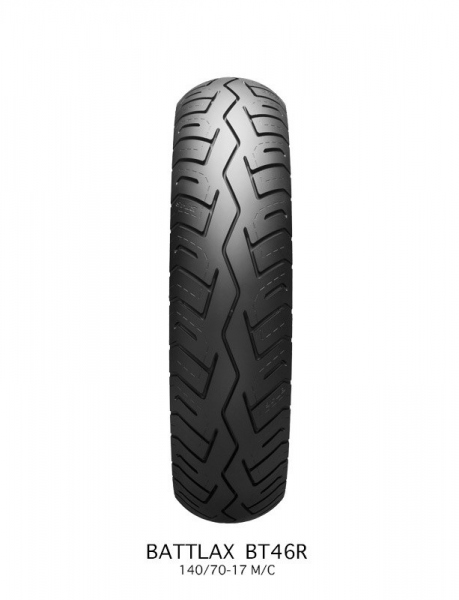 Bridgestone pneumatiky 2020: lepší přilnavost i ovladatelnost - 7 - 1 Bridgestone Battlax BT46 front