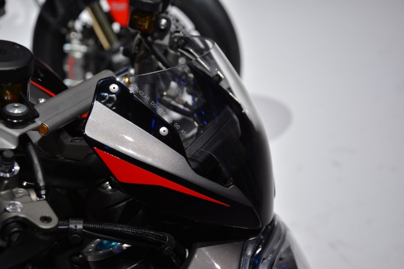 Ducati Monster 1200 R 2016: fotogalerie z představení - 32 - Ducati Monster 1200R 2016 DSC_8403 (1024x683)