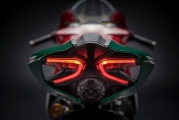 1 Ducati 1299 Panigale R Final Edition15