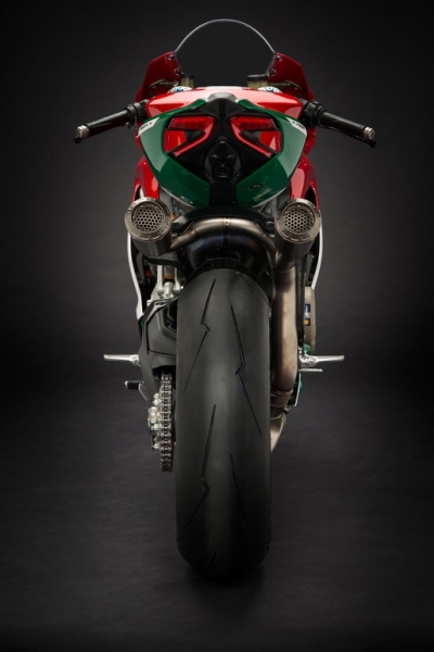 Ducati 1299 Panigale R Final Edition: rozlučka s legendou - 20 - 1 Ducati 1299 Panigale R Final Edition18