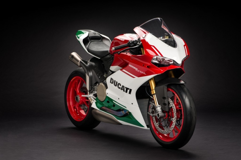 Ducati 1299 Panigale R Final Edition: rozlučka s legendou - 16 - 1 Ducati 1299 Panigale R Final Edition24