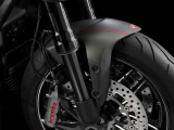 1 Ducati 2016 Diavel Carbon06