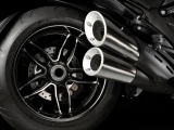 1 Ducati 2016 Diavel Carbon08