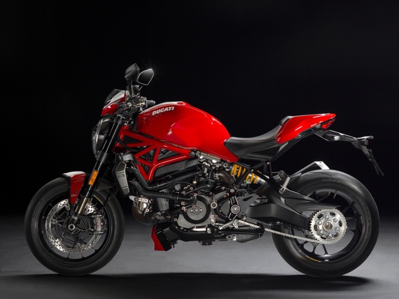 Ducati Monster 1200 R 2016: fotogalerie z představení - 36 - 1 Ducati 2016 Monster 1200 R08