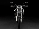 1 Ducati 939 Hypermotard09