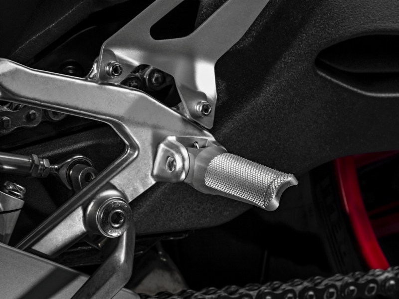 Ducati Panigale 959 2016: s vyšším výkonem - 16 - 1 Ducati 959 Panigale08