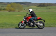 1 Ducati Monster 821 test01