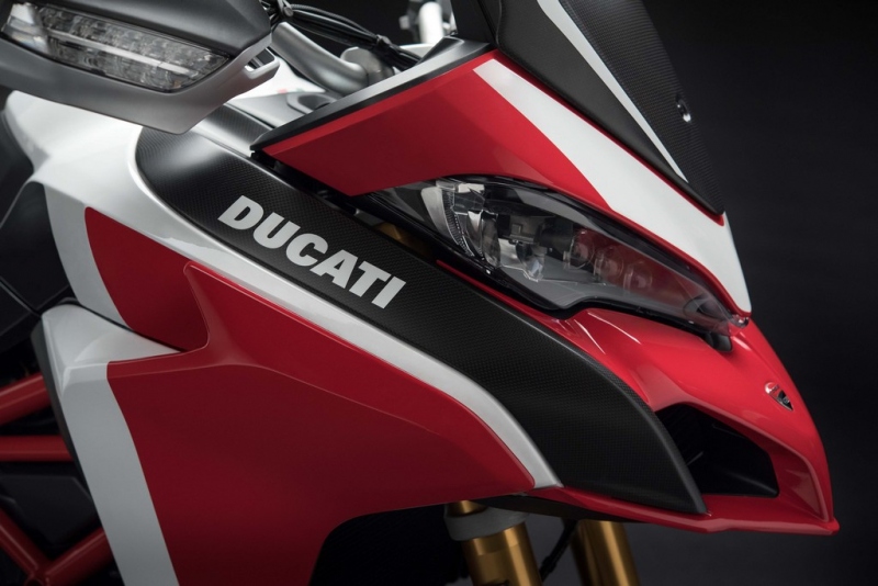 Ducati Multistrada 1260 S Pikes Peak: adrenalin v zatáčkách - 4 - 1 Ducati Multistrada 1260 S Pikes Peak  (5)