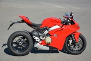 1 Ducati Panigale V4 test (11)