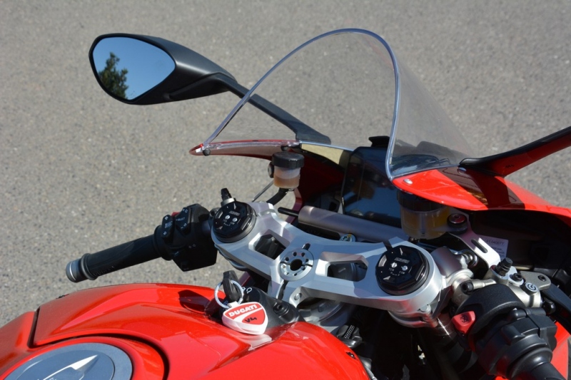 Test Ducati Panigale V4: peklo na zemi - 6 - 1 Ducati Panigale V4 test (2)