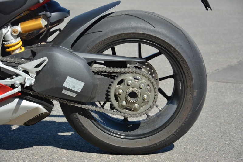 Test Ducati Panigale V4: peklo na zemi - 40 - 1 Ducati Panigale V4 test (8)
