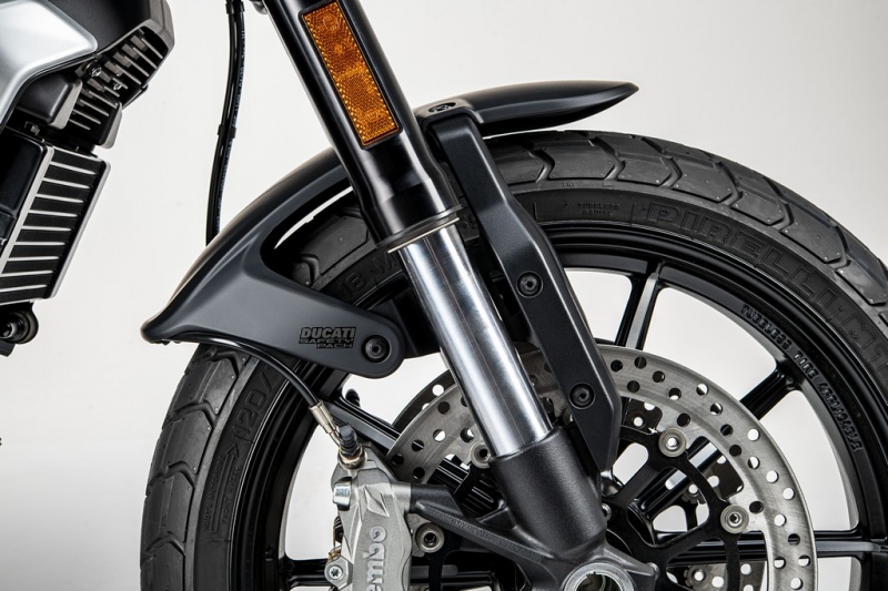Ducati Scrambler 1100 Dark PRO: připraven pro stavbu - 26 - 1 Ducati Scrambler 1100 Dark PRO (9)