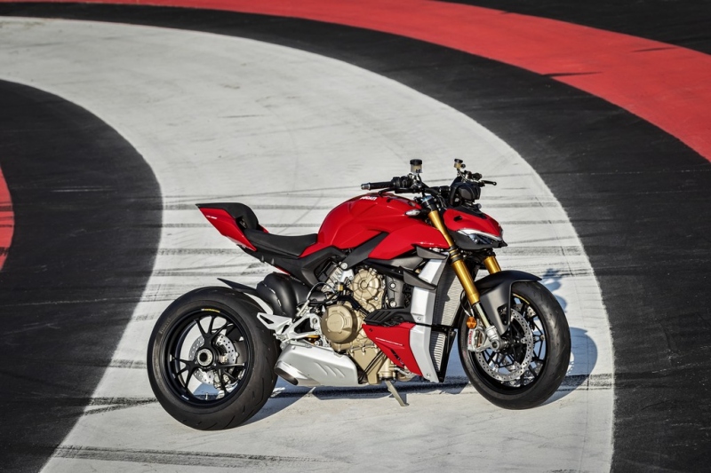 Ducati Streetfighter V4 a V4 S: Joker na kolech - 4 - 1 Ducati Streetfighter V4 S (15)