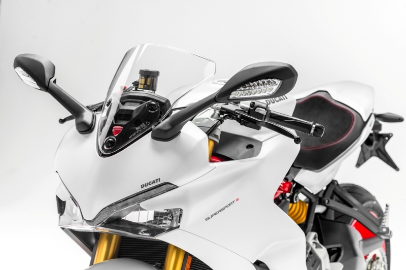Ducati SuperSport a SuperSport S 2017: všestranný sportovec - 20 - 1 Ducati Supersport S07