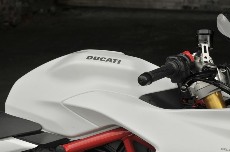 Test Ducati Supersport S: na okruh i na dovolenou - 44 - 1 Ducati Supersport S test (12)