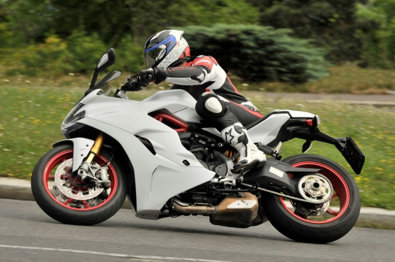 Test Ducati Supersport S: na okruh i na dovolenou - 21 - 1 Ducati Supersport S test (23)