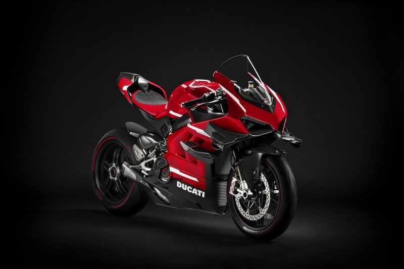 Ducati Superleggera V4: superlehká, supervýkonná - 1 - 2 Ducati V4 Superleggera 2020 (4)