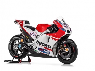 Ducati Desmosedici GP15: první oficiální fotografie