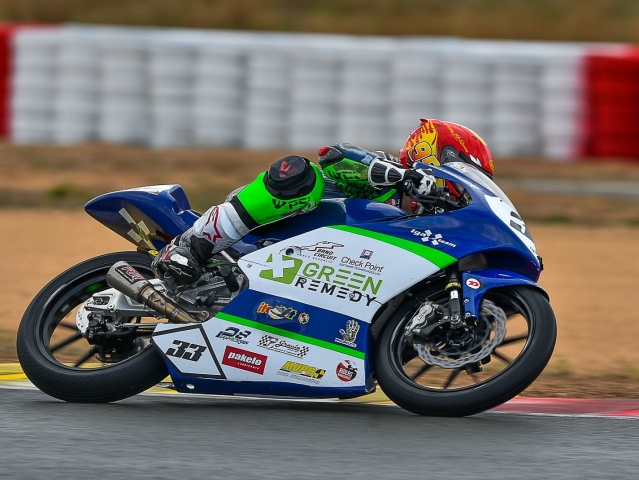Hlavní obrázek k článku: Filipa Řeháčka uvidíme v CEV-Moto3