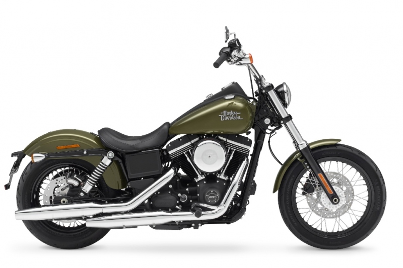 Harley-Davidson: nové modely pro sezónu 2017 - 31 - 3 H-D Street Bob_8