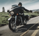 1 Harley-Davidson 2015 Discover More3