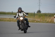 1 Harley Davidson 1200 Roadster test26