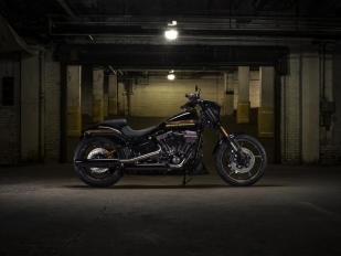Harley-Davidson CVO Pro Street Breakout 2016: nový styl muscle biků