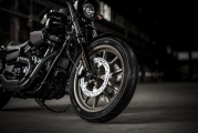 2 Harley Davidson 2016 Low Rider S07