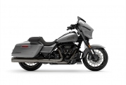 1 Harley Davidson CVO Street Glide 2023 (1)
