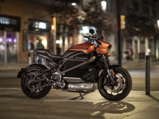 Harley-Davidson LiveWire 2019: známe cenu i dojezd na plnou baterii