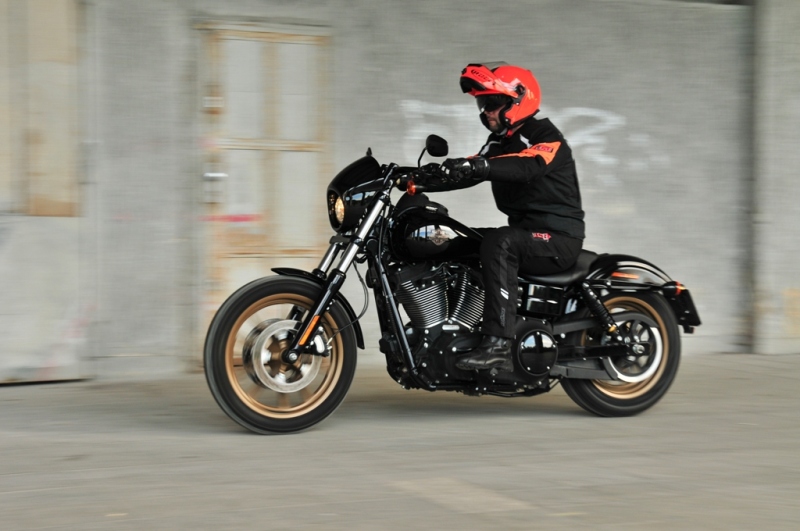 Test Harley Davidson Low Rider S: Stylový chuligán - 15 - 1 Harley Davidson Low Rider S test01